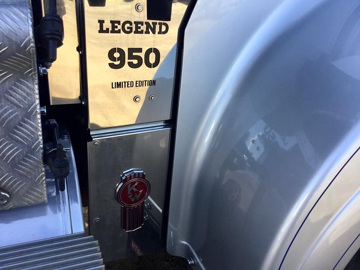 2015 Kenworth T950 Legend No 70 Off 75 Immac Cond Rare Find $400000+Gst KENWORTH T950 LEGEND