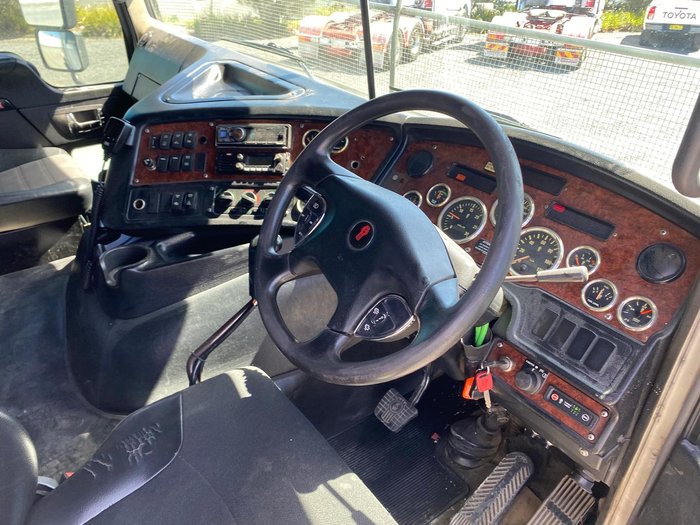 2014 Kenworth K200 2.3 CAB