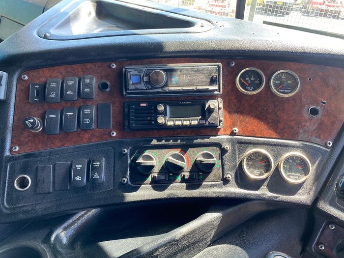 2014 Kenworth K200 2.3 CAB