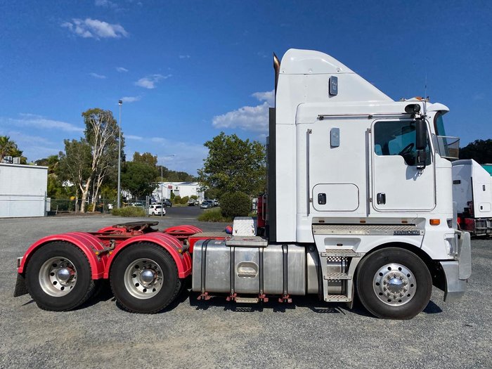 2014 Kenworth K200 600Hp 2.3 CAB White