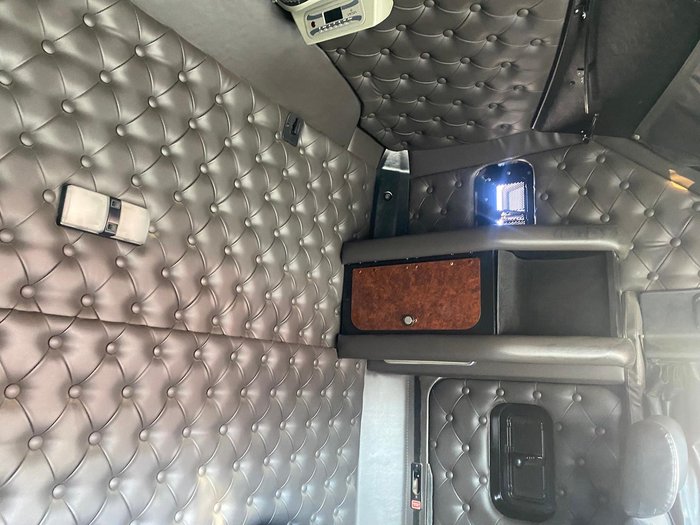 2014 Kenworth K200 600Hp 2.3 CAB White