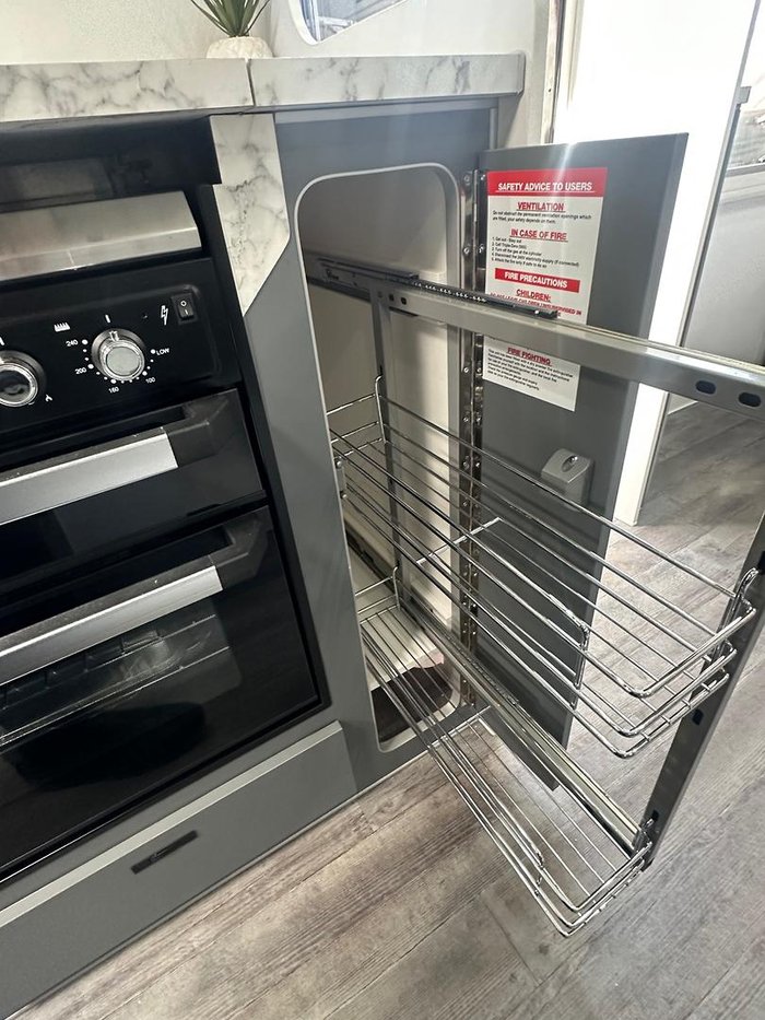 2023 JB Caravans 22' Dirt Road Extreme Family Bunk