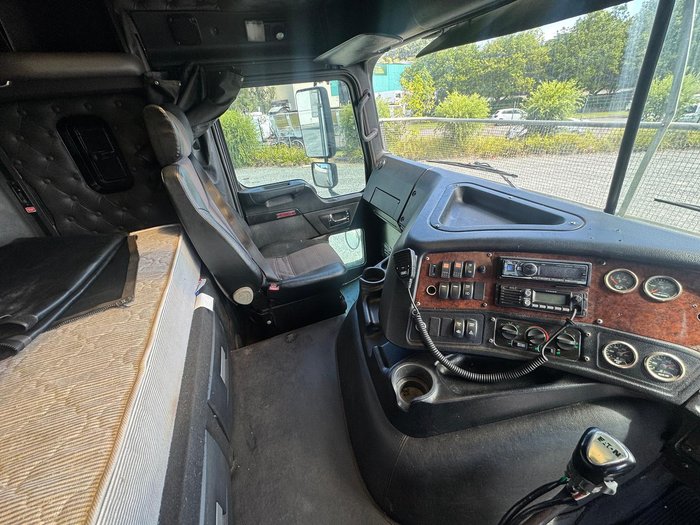 2014 Kenworth K200