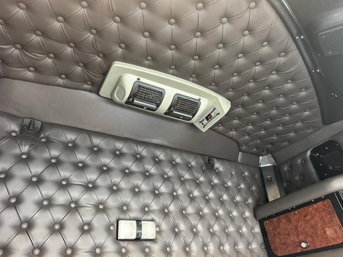 2014 Kenworth K200