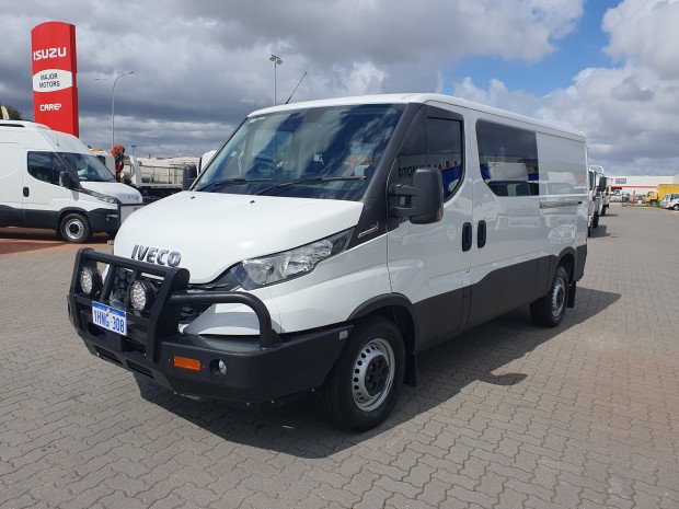 2021 Iveco DAILY 35S17 Van with Wheelchair Lift