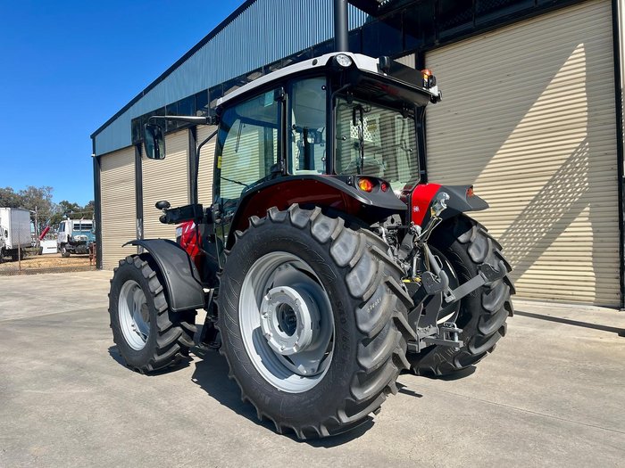 0 Massey Ferguson 5711 Dyna-4 110Hp