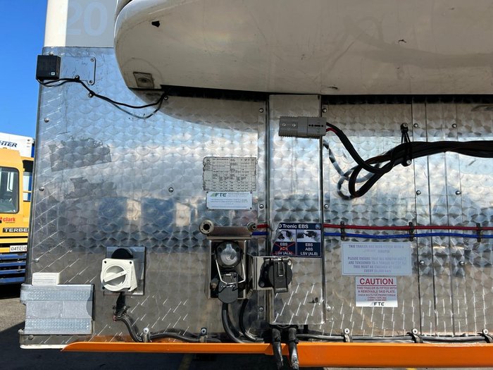 2013 FTE St3 Od 24 Pallet -28 Freezer, Double Stacker, Rear Evap 