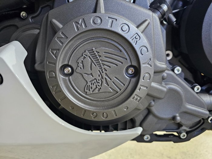 2023 Indian FTR SPORT WHITE LIGHTNING