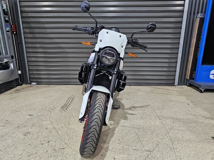 2023 Indian FTR SPORT WHITE LIGHTNING