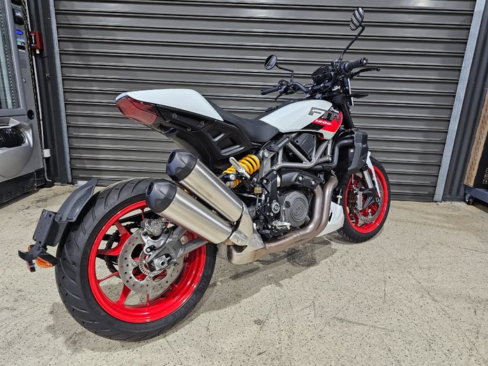2023 Indian FTR SPORT WHITE LIGHTNING