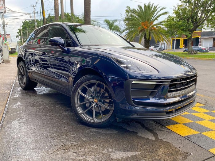 2022 Porsche Macan 2.0