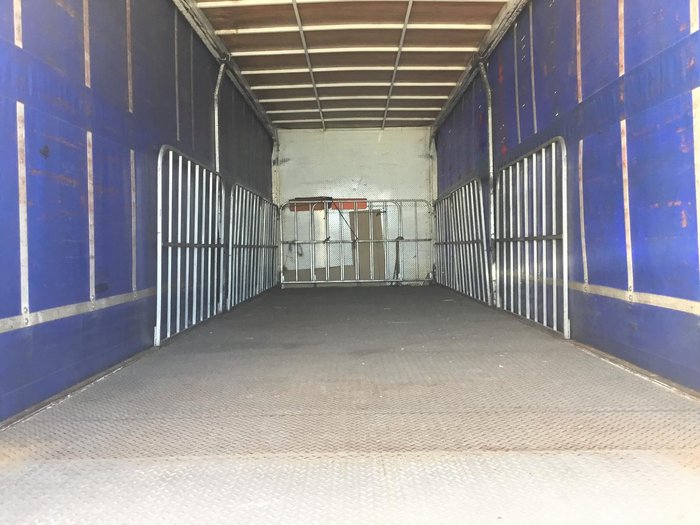 2005 Volvo Fl6-250 6X2 8,6Mt 14Plt Volvo Hist As Traded $50000+Gst FL-250 6X2 WHITE