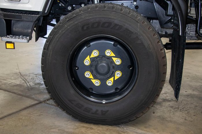 2023 Isuzu Fss 110-210 4X4 Crew FSS