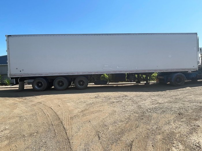 1999 Maxicube Triaxle 48' Multitemp Refrigerated Pantec