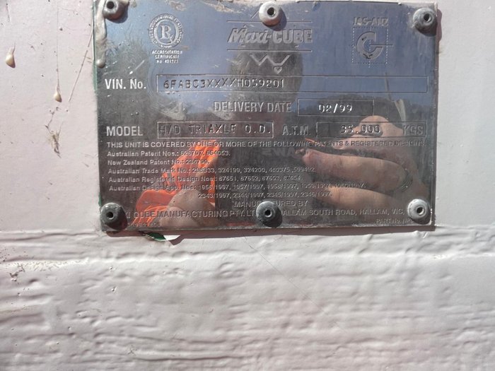 1999 Maxicube Triaxle 48' Multitemp Refrigerated Pantec