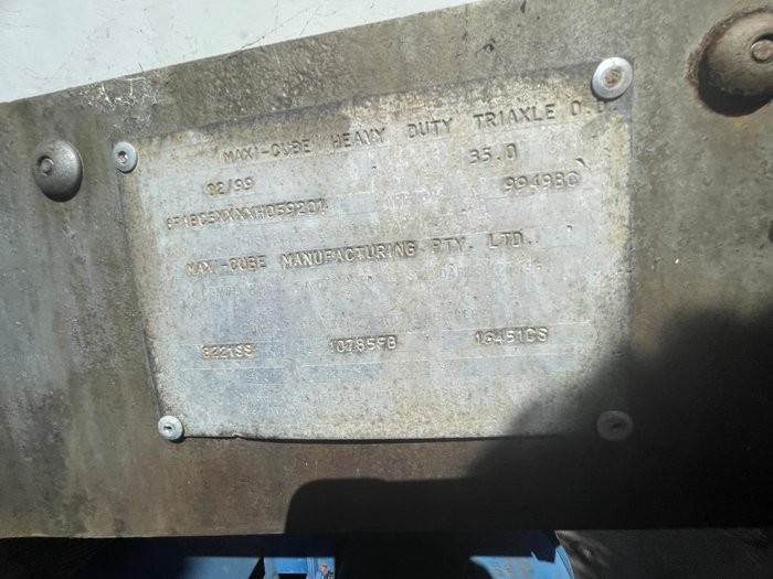 1999 Maxicube Triaxle 48' Multitemp Refrigerated Pantec