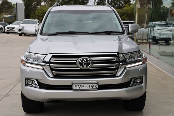 2018 TOYOTA LANDCRUISER LC200 VX (4x4)