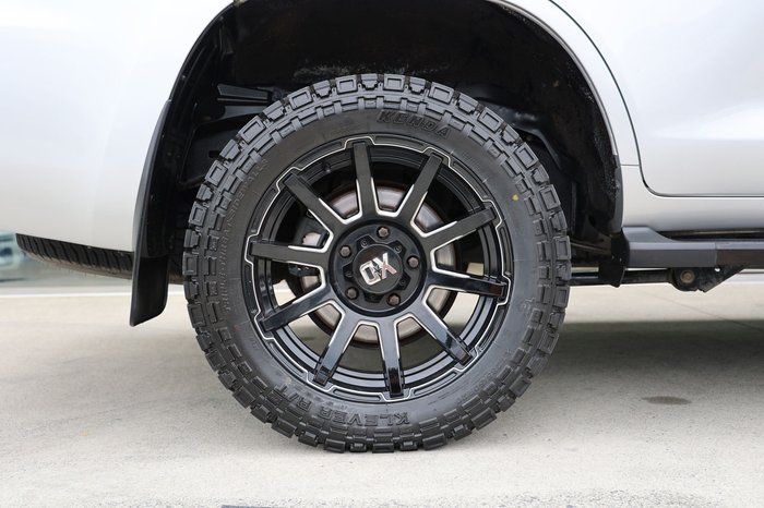 2018 TOYOTA LANDCRUISER LC200 VX (4x4)