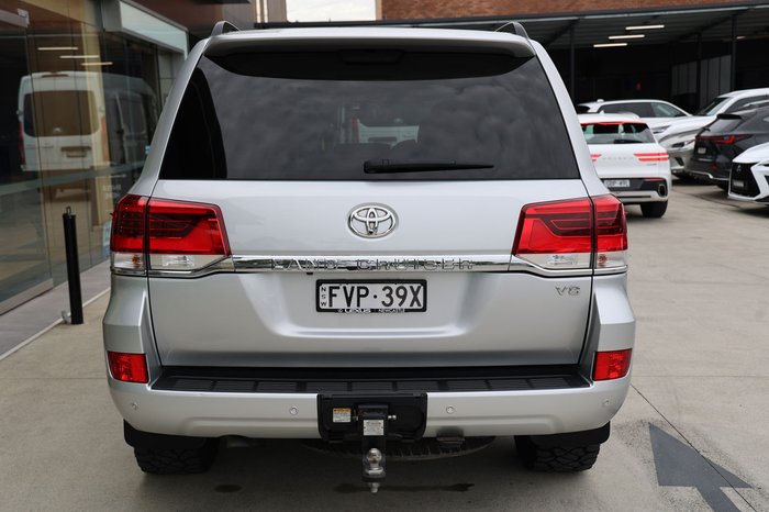 2018 TOYOTA LANDCRUISER LC200 VX (4x4)