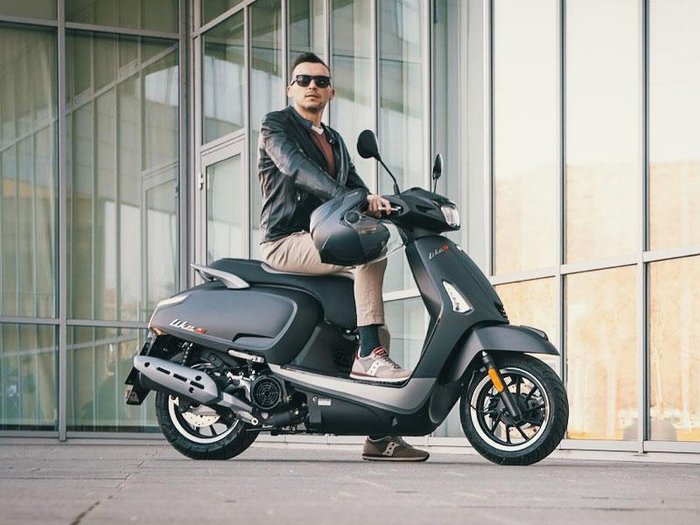 2024 Kymco Like 150S Like Black