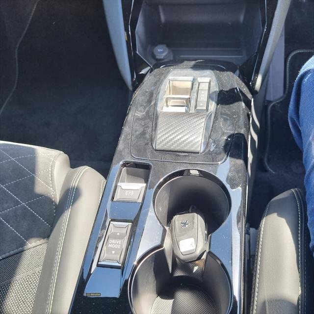 2023 Peugeot e-2008 GT