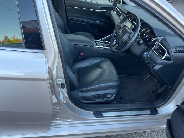 2018 Toyota Camry SL
