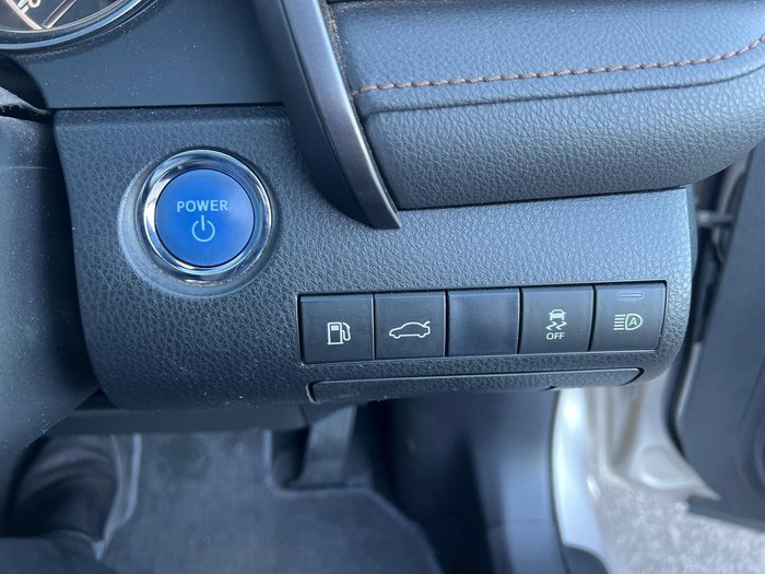 2018 Toyota Camry SL