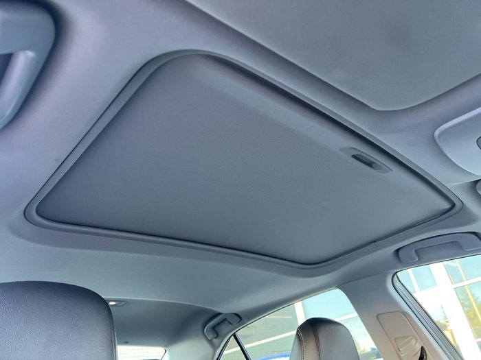 2018 Toyota Camry SL