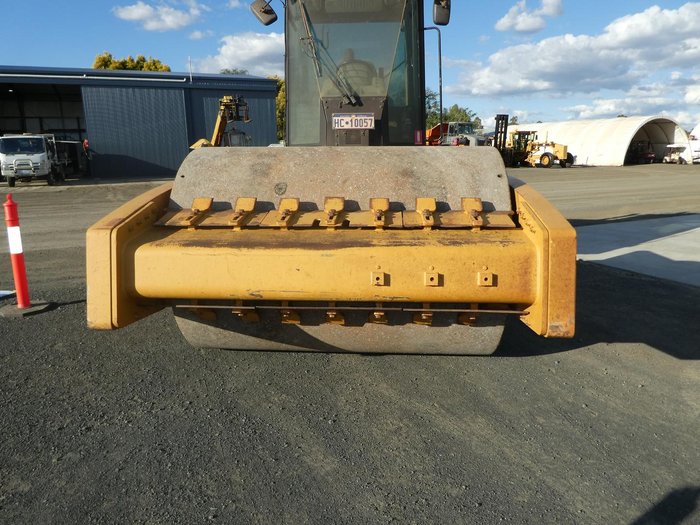 2012 Caterpillar CS76XT