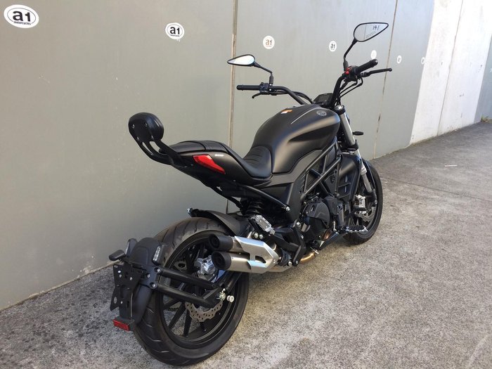 2022 Benelli 502C