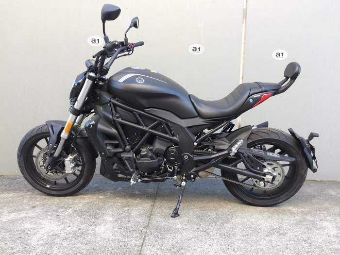 2022 Benelli 502C