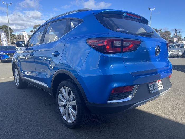 2023 MG ZS