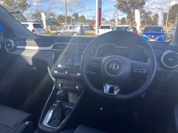 2023 MG ZS