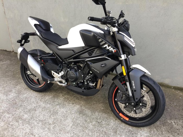 2025 CFMOTO 450NK