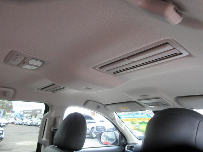 2023 Mitsubishi Triton Xtreme