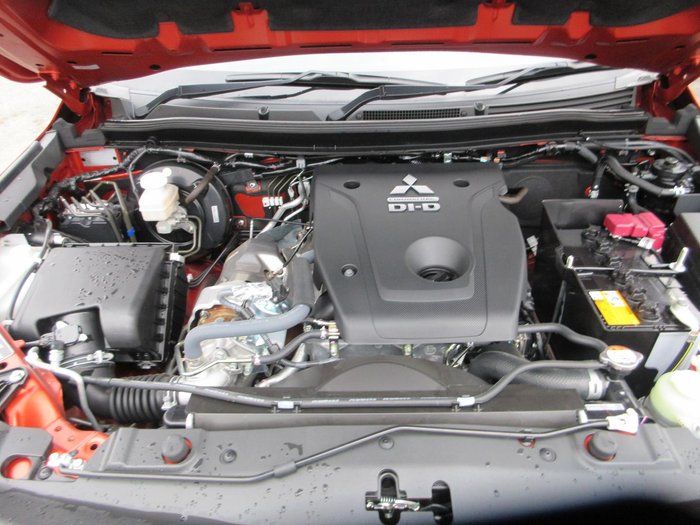 2023 Mitsubishi Triton Xtreme