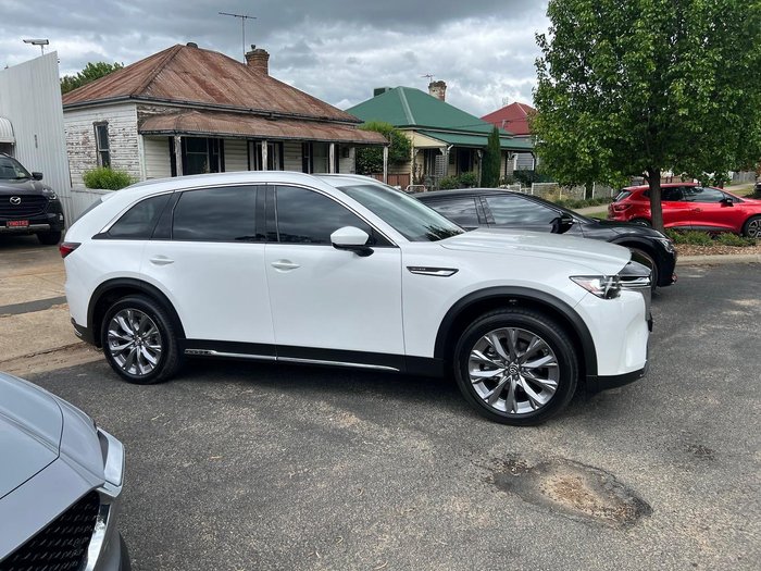2023 Mazda CX-90