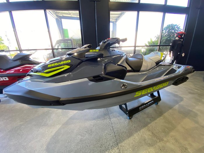 2024 SEA-DOO RXT-X RS 325
