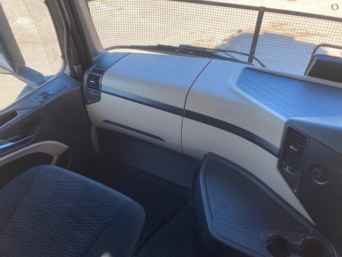 2019 Mercedes-Benz Actros 2658LS White