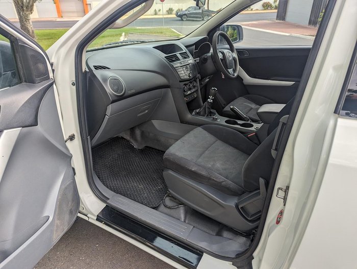 2012 Mazda BT-50 XT UP 4X4 Dual Range Cool White