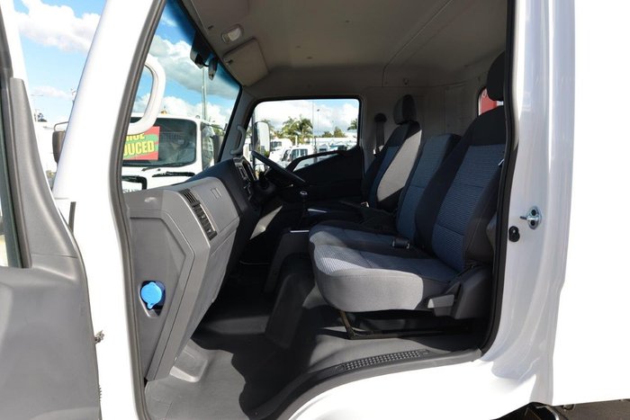 2023 HYUNDAI EX9 ELWB WHITE