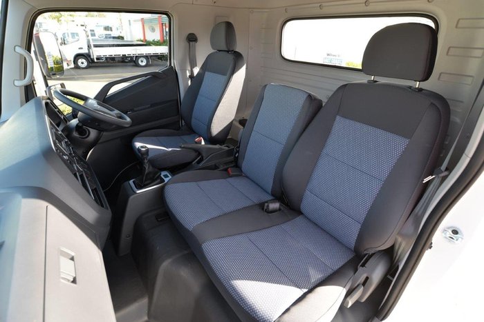 2023 HYUNDAI EX9 ELWB WHITE
