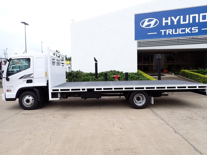 2023 HYUNDAI EX9 ELWB WHITE