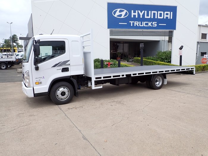 2023 HYUNDAI EX9 ELWB WHITE