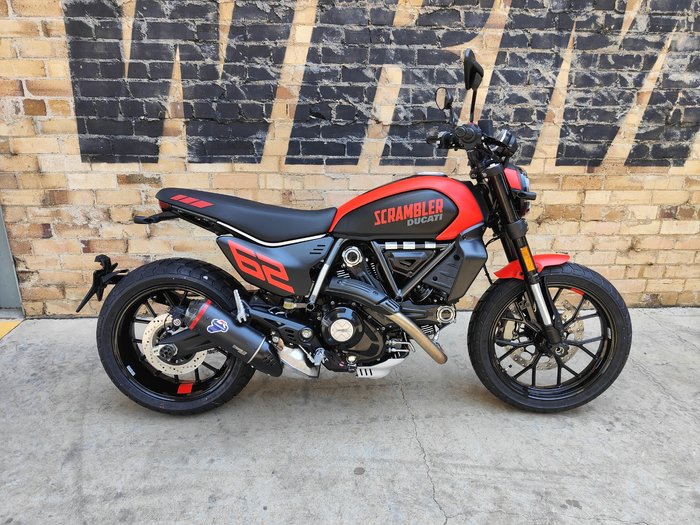 2023 DUCATI SCRAMBLER FULL THROTTLE ROAD BLACK