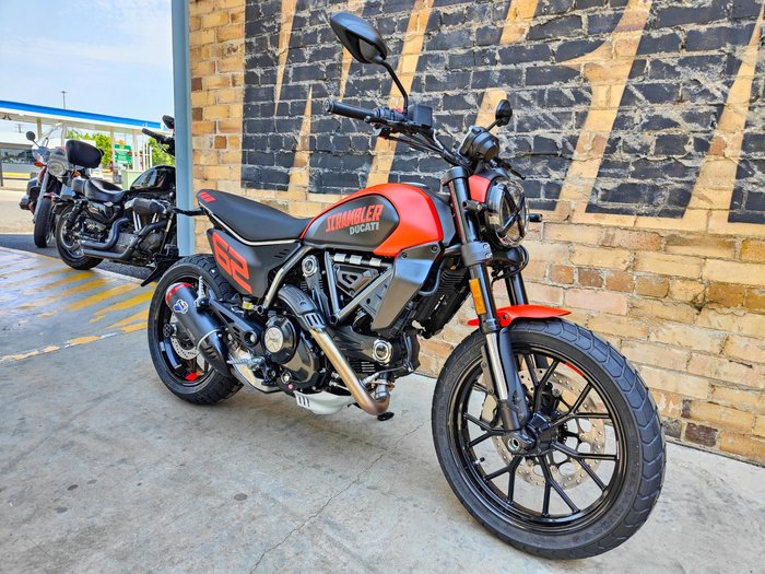 2023 DUCATI SCRAMBLER FULL THROTTLE ROAD BLACK