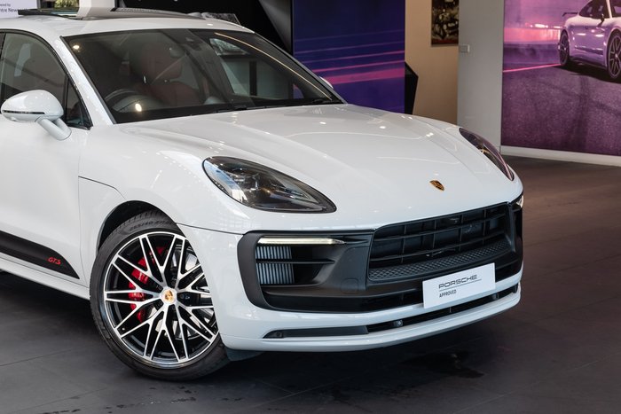 2021 Porsche Macan
