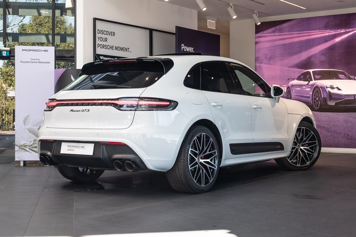 2021 Porsche Macan