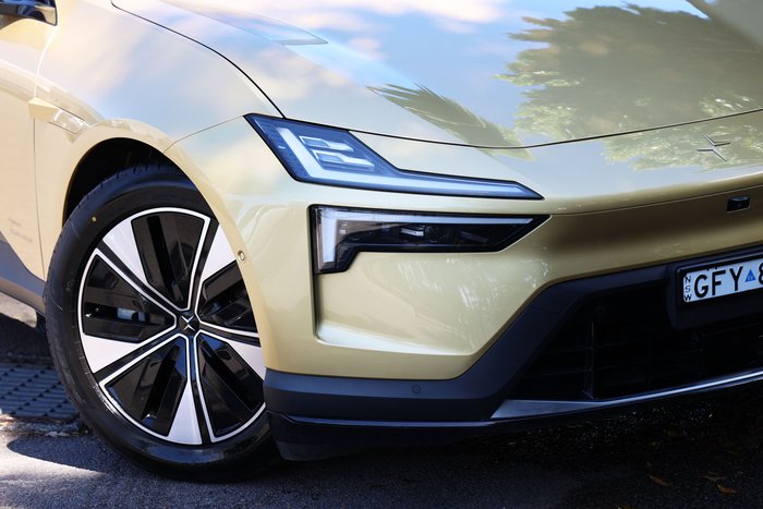 2026 Polestar 4 Dual motor