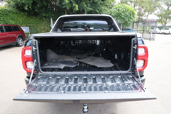 2022 Toyota Hilux Rogue